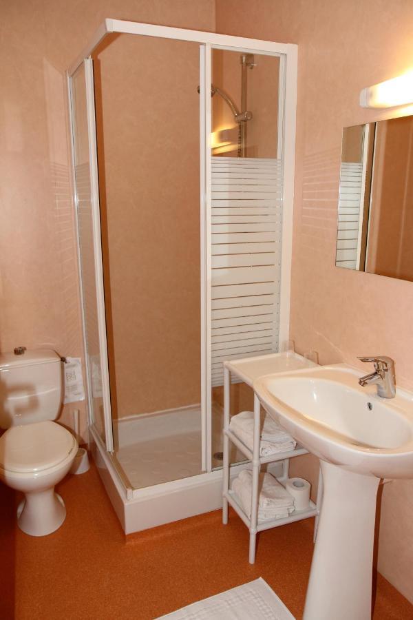 Rev'Hotel Ribérac Kamer foto
